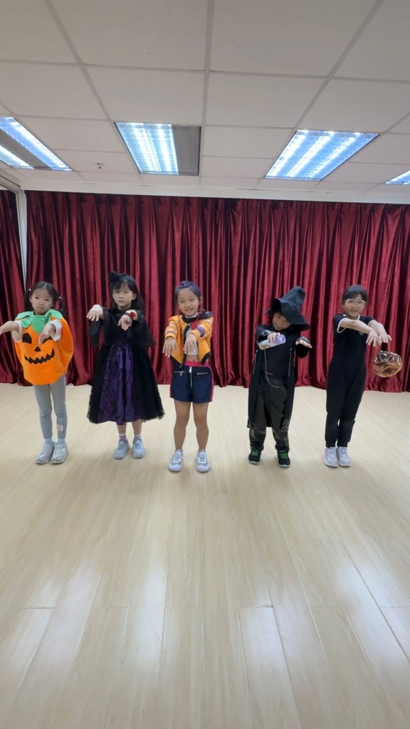 WhatsApp Image 2025-10-31 at 12.22.00 (1)